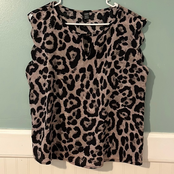 SHEIN XL Leopard print sheer blouse! Adorable scalloped armholes! - Picture 1 of 3